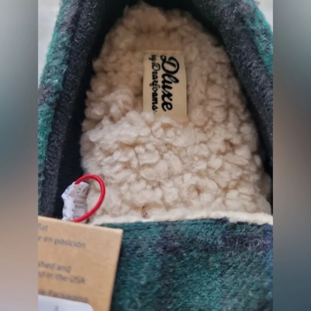 NWT DLUXE BY DEARFOAMS BRAYDON MOCCASIN SLIPPERS SIZE US 7-8 (TODDLERS)